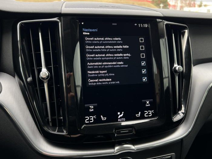Volvo XC60 B4 MOMENTUM Aut 2.0 Momentum