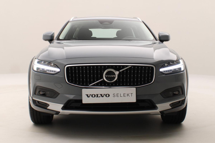 Volvo V90 CC B4 AWD PLUS AUT 1.maj