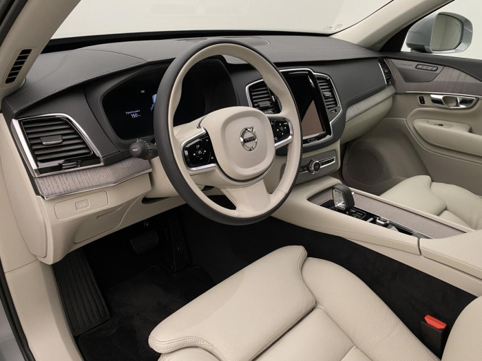 Volvo XC90 B5 AWD AUT BRIGHT PLUS 7míst 2.0 Plus