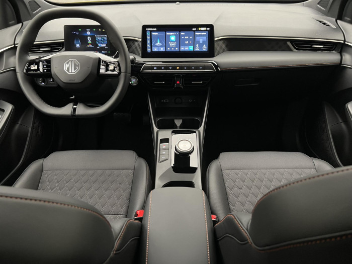MG MG3 HYBRID+ EXCLUSIVE 1.5 Exclusive