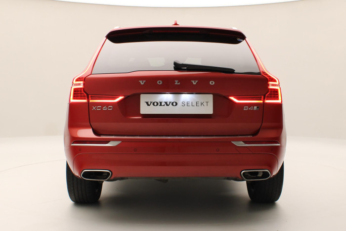 Volvo XC60 B4 AWD INSCRIPTION AUT CZ