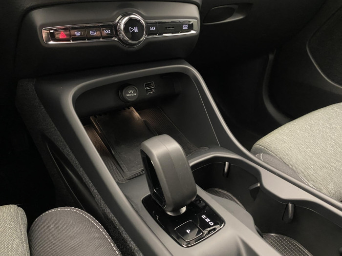 Volvo XC40 T2 CORE AUT CZ