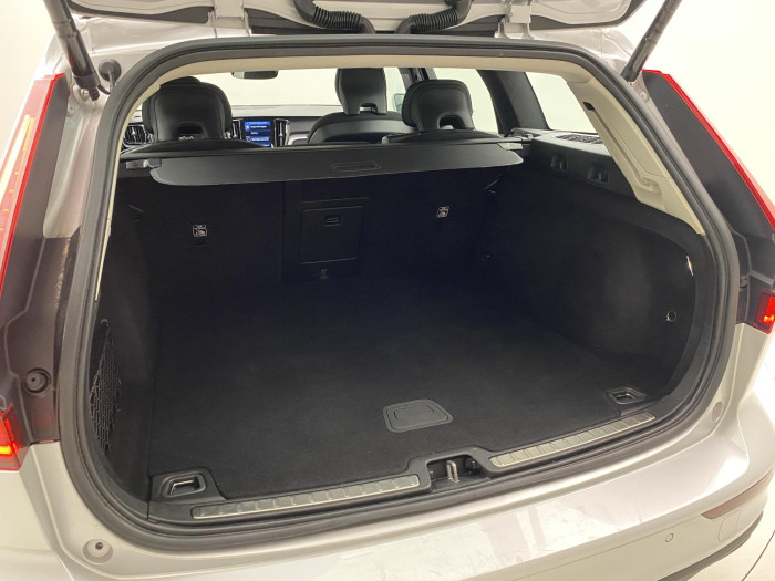 Volvo V60 B4 MOMENTUM AUT 2.0 Momentum