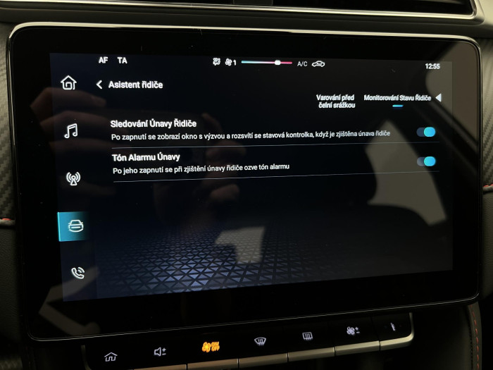 MG ZS 1.5 ESSENTIAL PLUS CZ 1.maj.