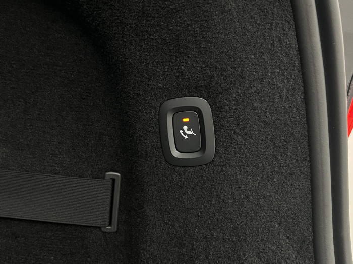 Volvo V90 T6 AWD RECHARGE PLUS DARK AUT