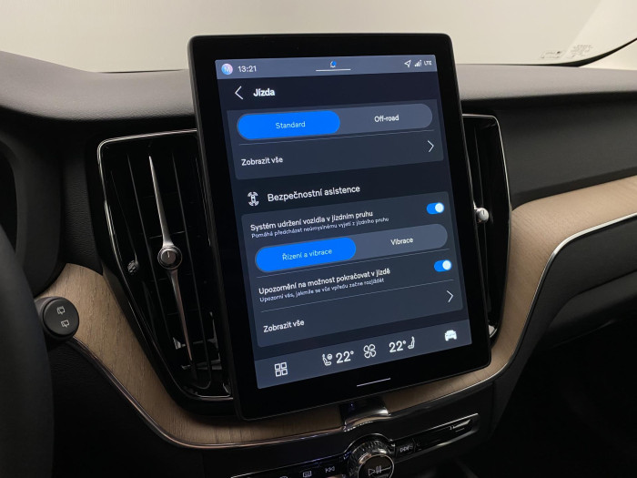 Volvo XC60 B5 AWD AUT DARK PLUS