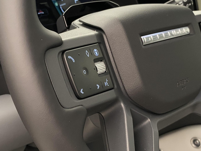 Land Rover Defender 110 D350 X-Dynamic HSE 3.0 d Dynamic