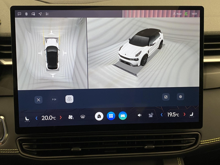 Lynk & Co 01 01 MORE PHEV DEMO