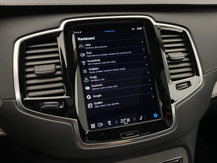 Volvo XC90 B5 AWD PLUS BRIGHT AUT CZ 7m