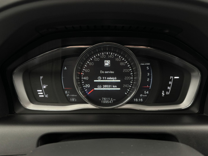 Volvo XC60 D4 AWD R-DESIGN AUT 2.4 d