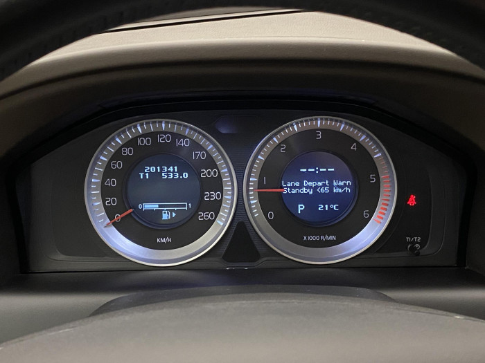 Volvo XC60 D5 AWD SUMMUM AUT CZ 2.4 d Summum