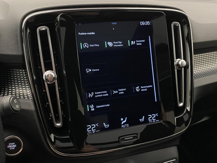 Volvo XC40 D4 AWD R-DESIGN AUT 2.0 d