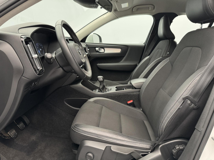 Volvo XC40 T3 MOMENTUM 1.maj. 1.5 Momentum