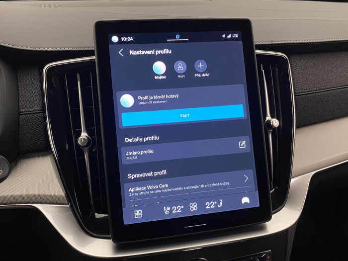 Volvo XC90 T8 AWD RECHARGE CORE AUT CZ 7m