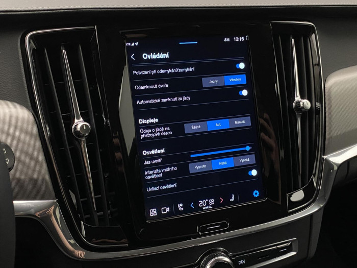 Volvo V90 CC B4 AWD PLUS AUT REZERVACE
