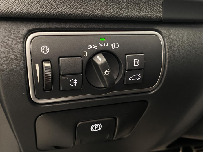 Volvo V60 T5 R-DESIGN AUT CZ