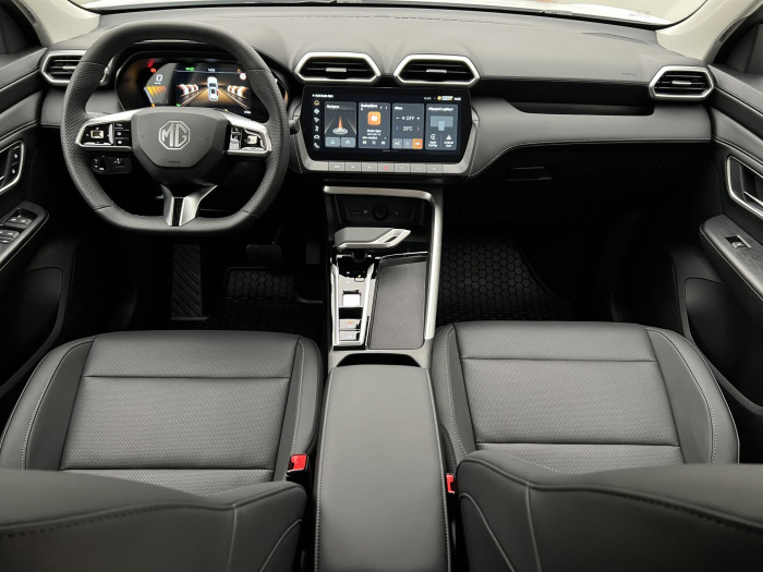 MG ZS EXCLUSIVE HYBRID+ 1.5TGI AUT 1.5 Exclusive