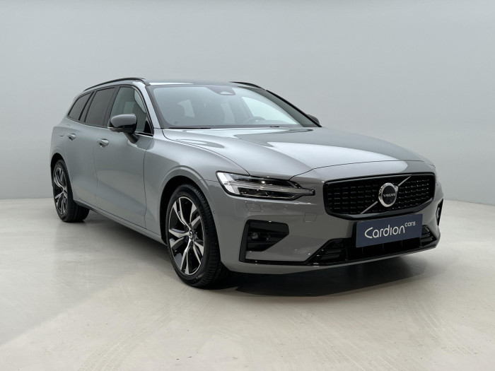 Volvo V60 B4 DARK PLUS