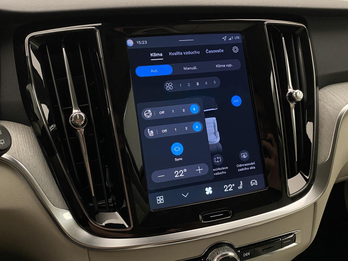 Volvo V60 B4 AUT BRIGHT PLUS