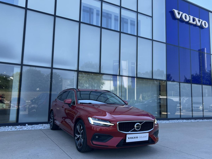 Volvo V60 B4 CORE Aut 1.maj.