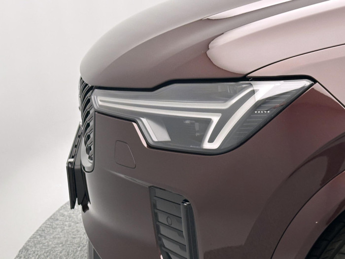 Volvo XC90 B5 AWD AUT DARK PLUS 7 míst