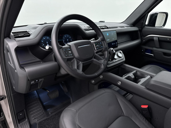 Land Rover Defender 110 P425 X-DYNAMIC HSE AWD CZ 5.0 Dynamic