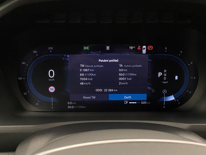 Volvo XC90 B5 AWD PLUS REZERVACE