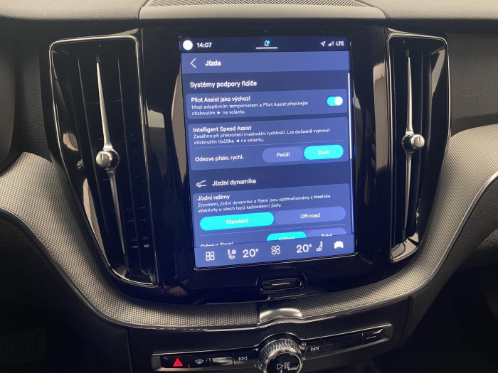 Volvo XC60 B5 AWD DARK PLUS AUT