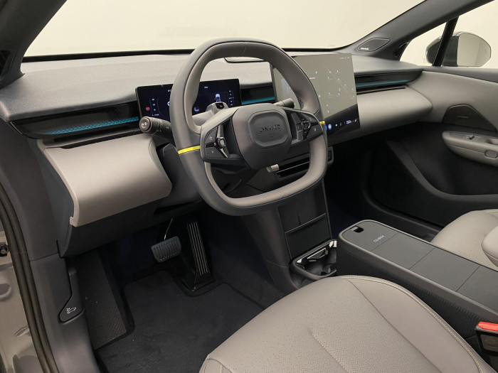 Lynk & Co 02 MORE EV