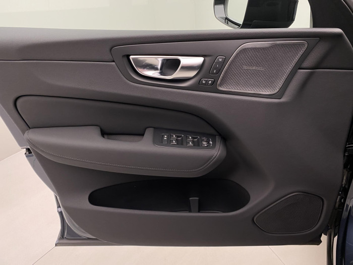 Volvo XC60 B5 AWD AUT ULTRA BLACK EDITION 2.0 Edition