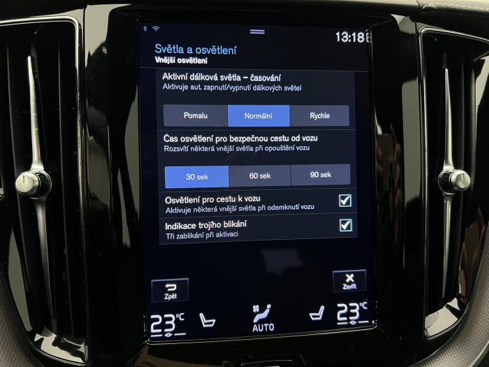 Volvo XC60 B5 AWD R-DESIGN AUT