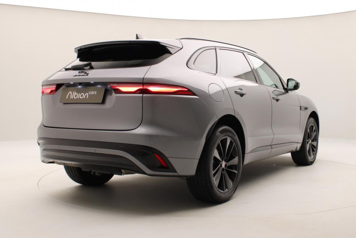 Jaguar F-Pace P250 R-DYNAMIC SE REZERVACE 2.0 Dynamic SE