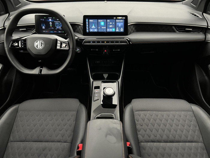 MG MG3 EXCLUSIVE HYBRID+ AUT CZ 1.maj 1.5 Exclusive