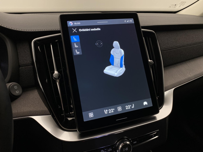 Volvo XC90 T8 AWD RECHARGE DARK PLUS 7m