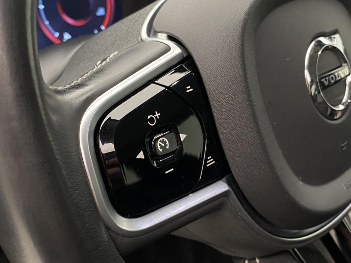 Volvo XC60 D3 AWD MOMENTUM AUT CZ 2.0 d Momentum