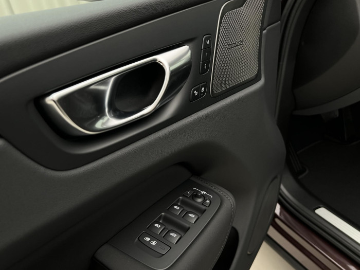 Volvo XC60 B5 AWD BRIGHT ULTRA AUT