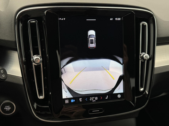 Volvo XC40 B3 DARK PLUS CZ 1.maj