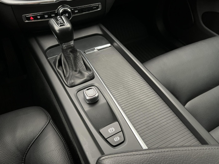 Volvo XC60 D4 MOMENTUM AUT 2.0 d Momentum