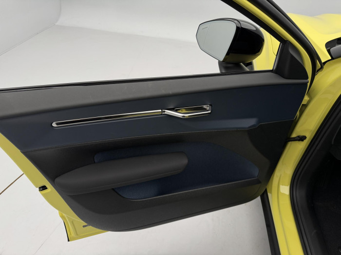 Volvo EX30 PURE ELECTRIC AWD TWIN ULTRA