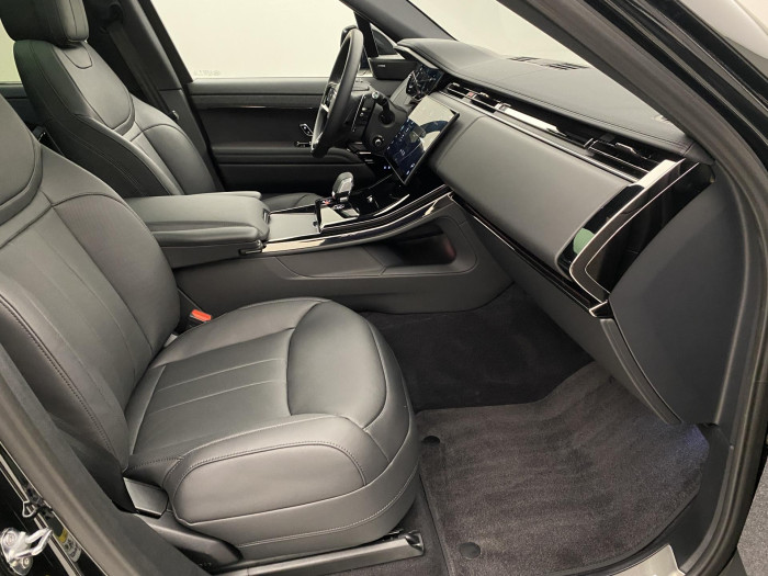 Land Rover Range Rover Sport D250 DYNAMIC SE AWD REZERVACE 3.0 d Dynamic SE