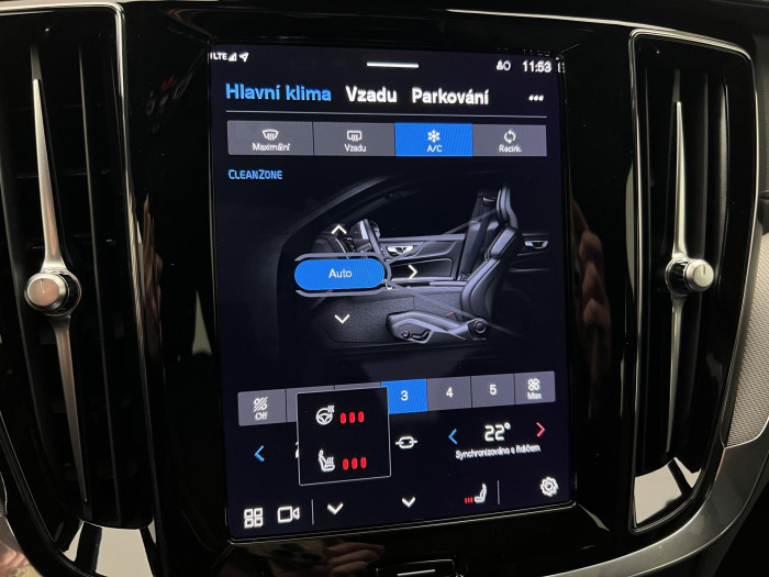 Volvo S60 B5 AWD ULTIMATE DARK AUT 1.maj