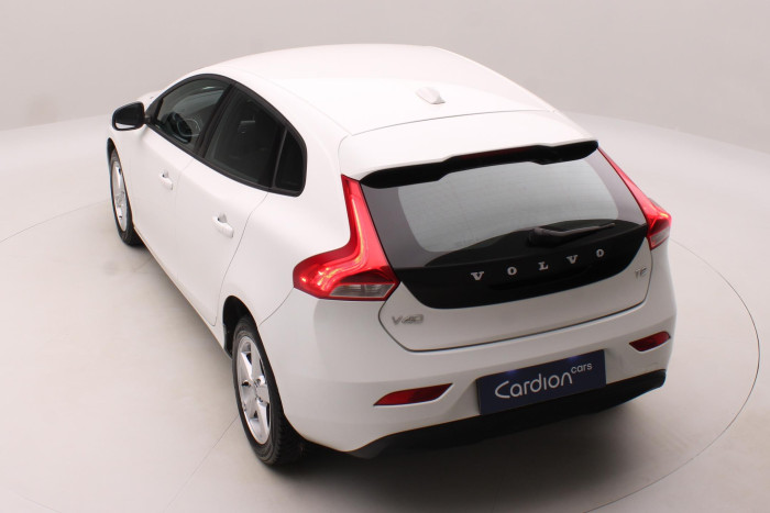 Volvo V40 T2 KINETIC CZ