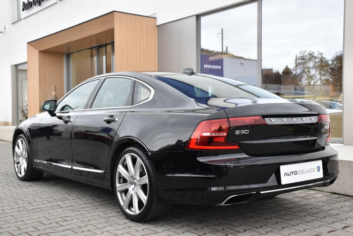 Volvo S90 T6 AWD INSCRIPTION REZERVACE