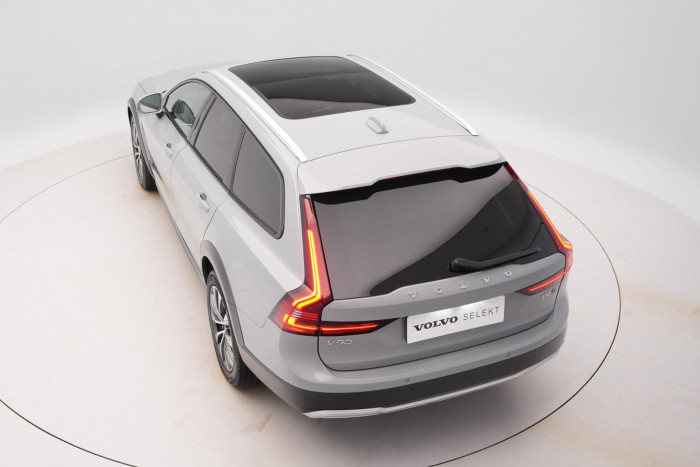 Volvo V90 CC B6 AWD ULTIMATE AUT CZ 2.0 CC CC