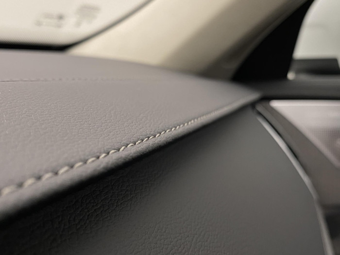 Volvo XC90 B5 AWD PLUS BRIGHT REZERVACE