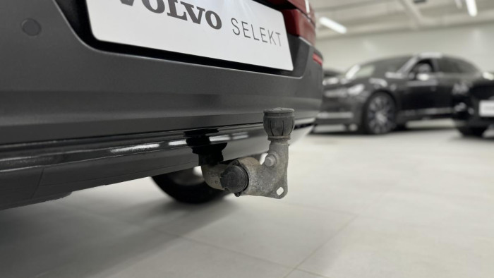 Volvo XC40 T5  R-DESIGN RECHARGE POLESTAR