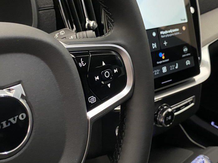 Volvo XC90 T8 AWD RECHARGE DARK PLUS 7m
