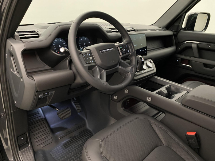 Land Rover Defender 110 D250 X-DYNAMIC SE REZERVAC 3.0 d Dynamic SE