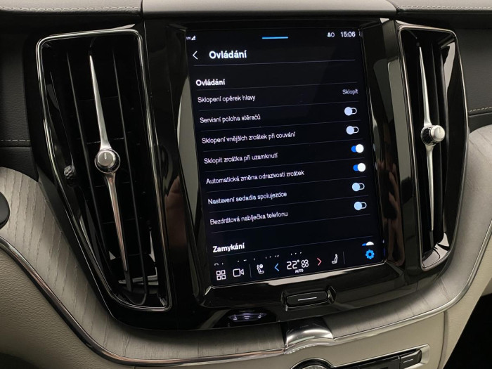 Volvo XC60 B4 AWD AUT DARK ULTIMATE