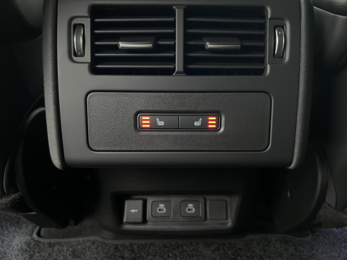 Land Rover Discovery D250 DYNAMIC SE AWD Aut 3.0 d Dynamic SE